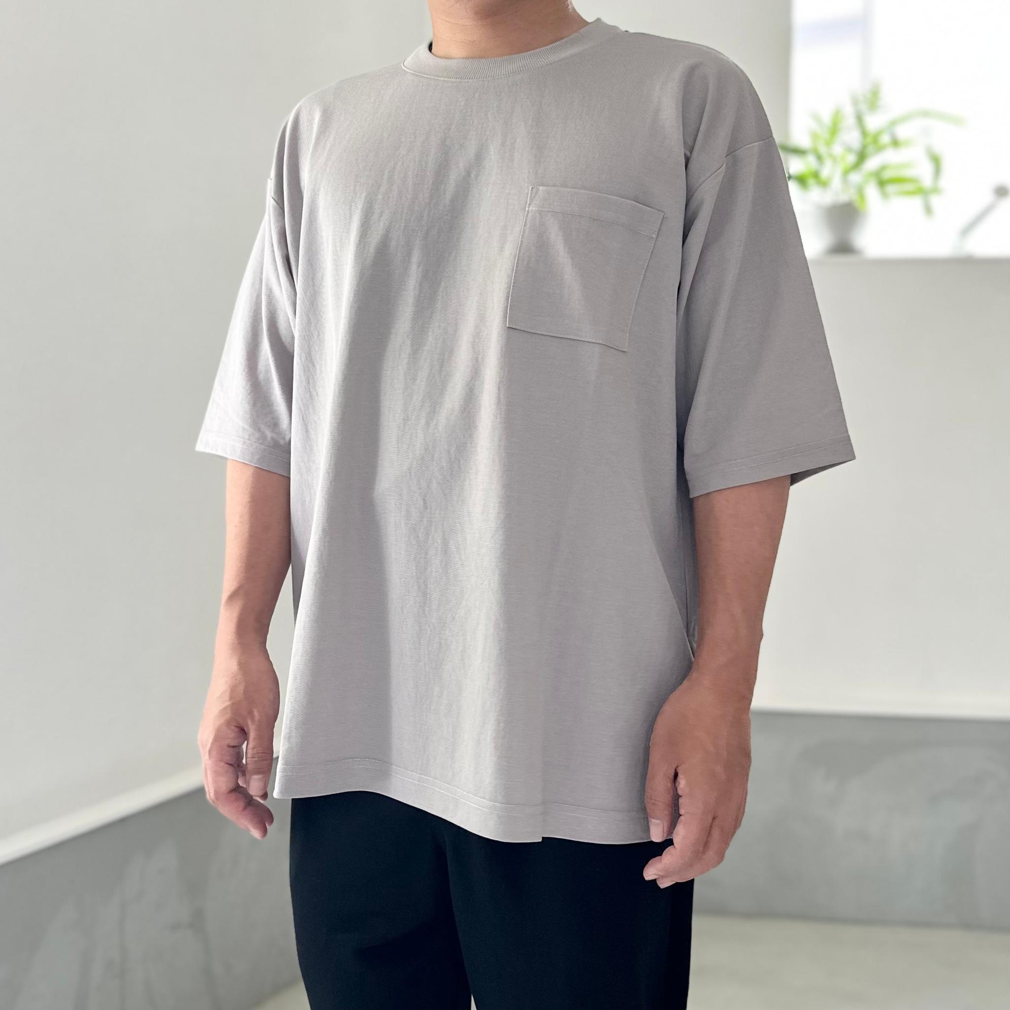 【接触冷感】ユニセックス　サイドスリット ポケット付 ルーズフィット Tシャツ【グレー】『2025新作』1枚目の画像