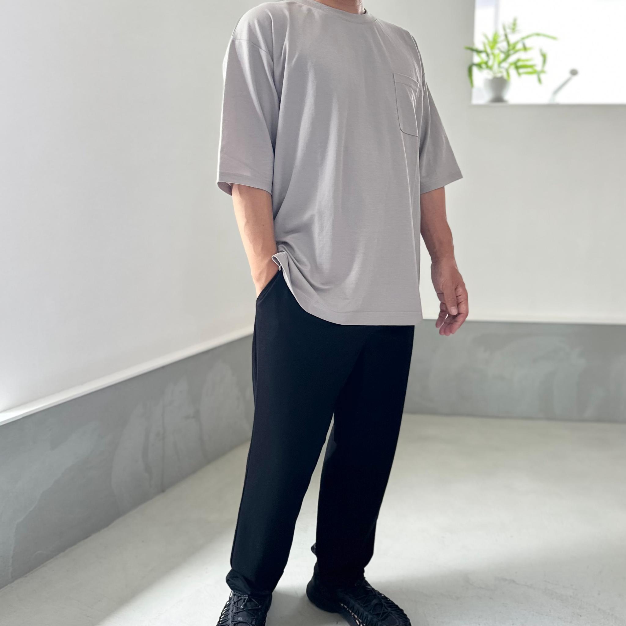 【接触冷感】ユニセックス　サイドスリット ポケット付 ルーズフィット Tシャツ【グレー】『2025新作』 | 8枚目