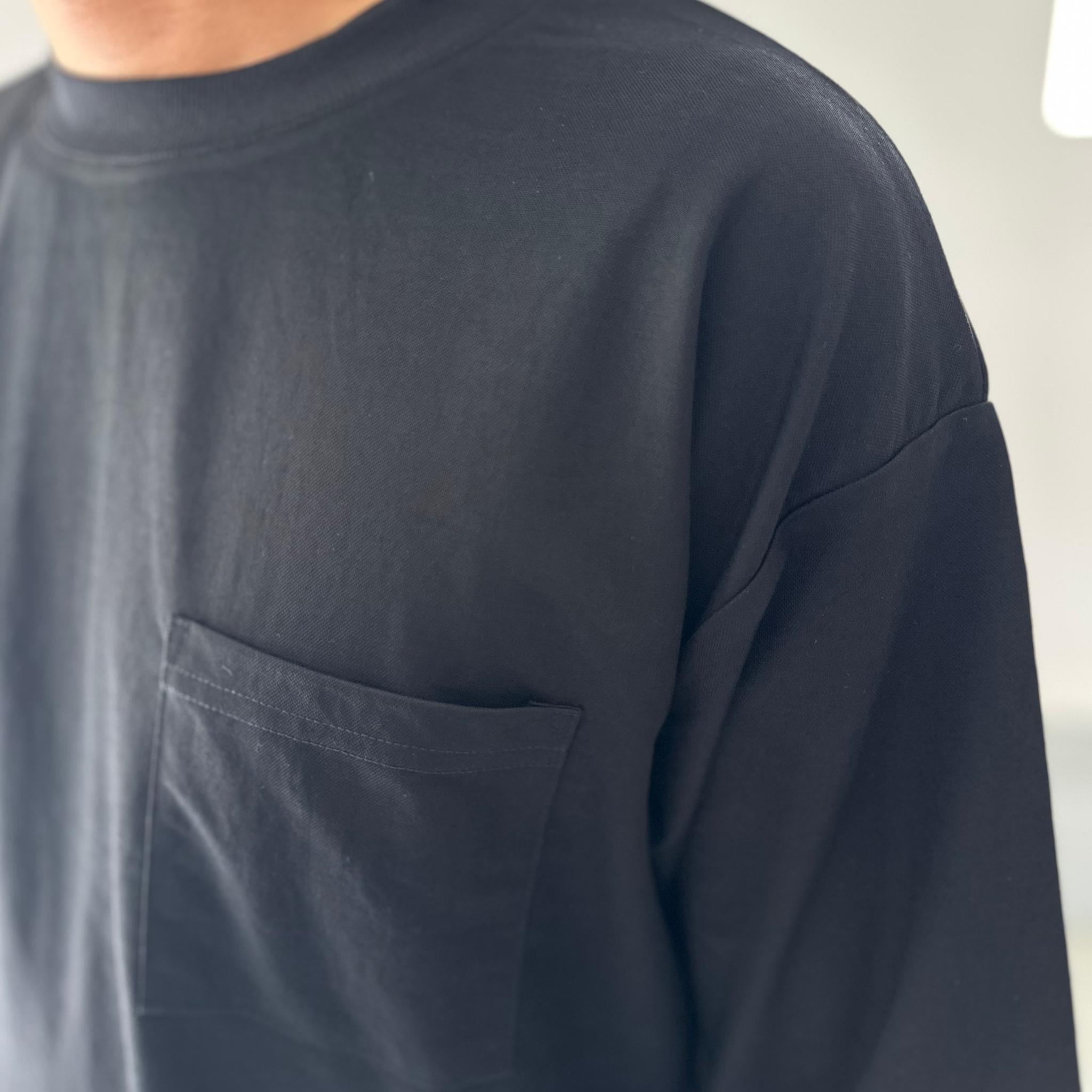 【接触冷感】ユニセックス　サイドスリット ポケット付 ルーズフィット Tシャツ【3色展開】『2025新作』 | 4枚目