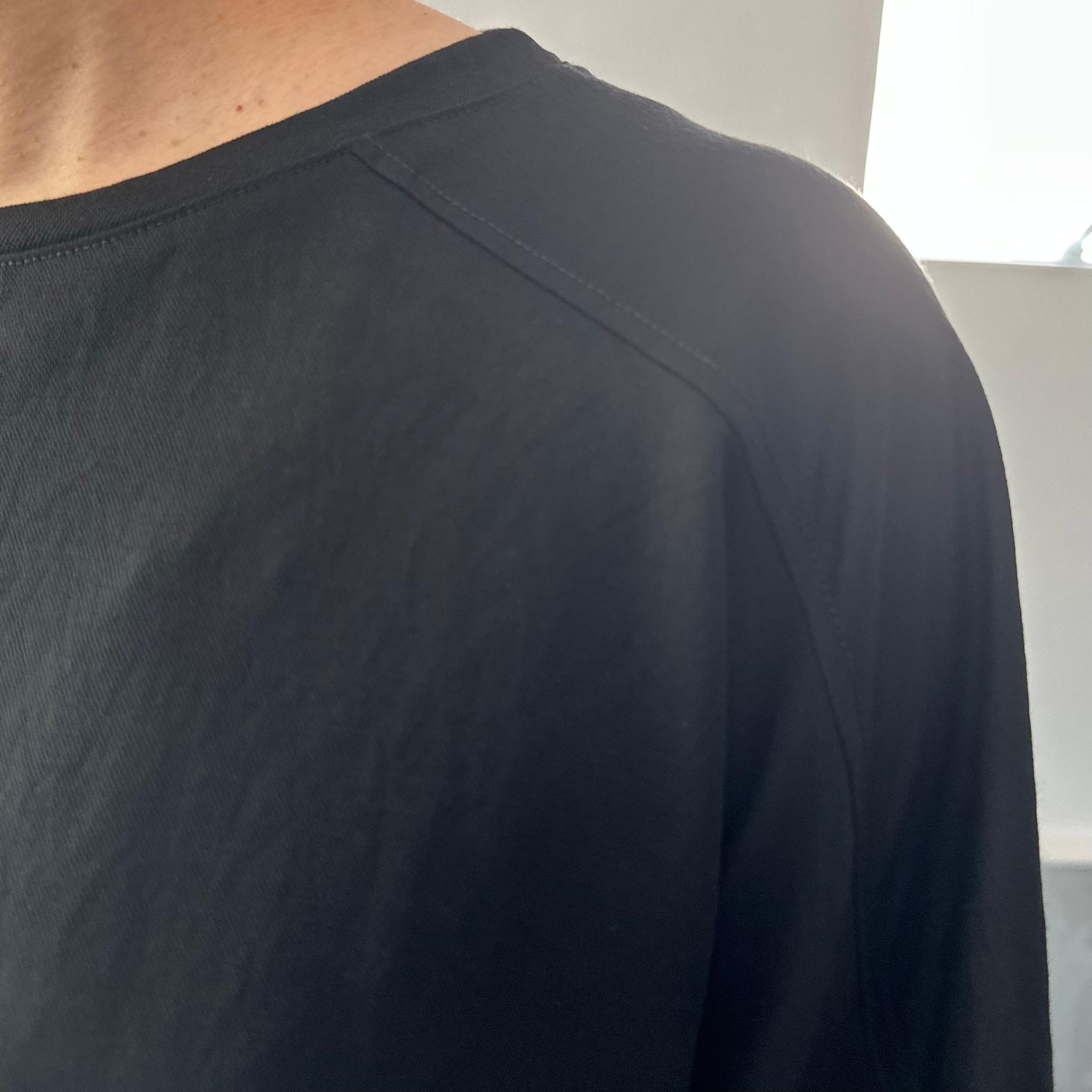 【接触冷感】サイドスリット オーバーサイズ半袖プルオーバー 5色展開【ブラック】『2025リデザイン』 | 6枚目