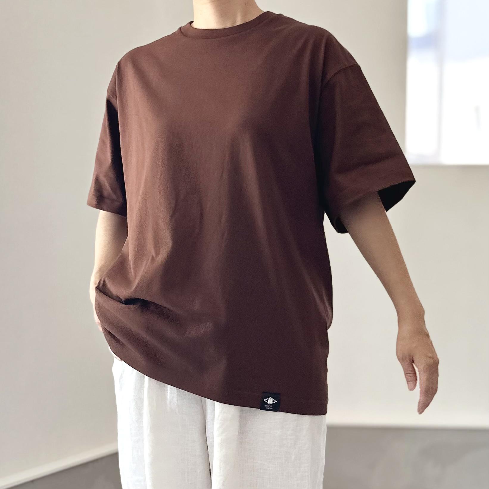 【ユニセックス】コラボプリント リラックスフィットTシャツ 5色展開【ブラウン】 | 7枚目