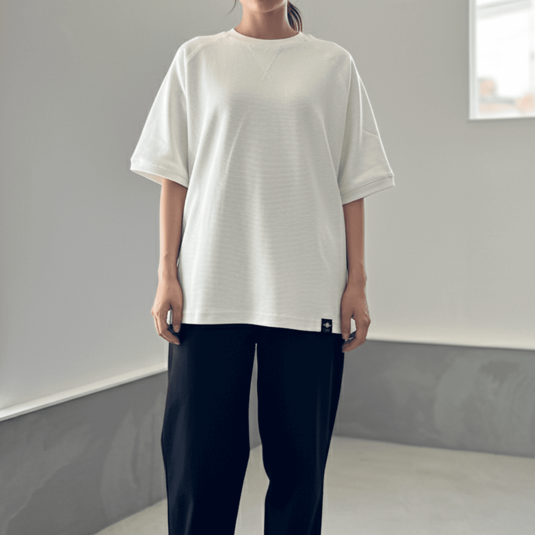 『2025秋♪新作』【ユニセックス】サイドスリット ガゼット付 ラグランスリーブ ビッグシルエットTシャツ【グレー】 | 18枚目