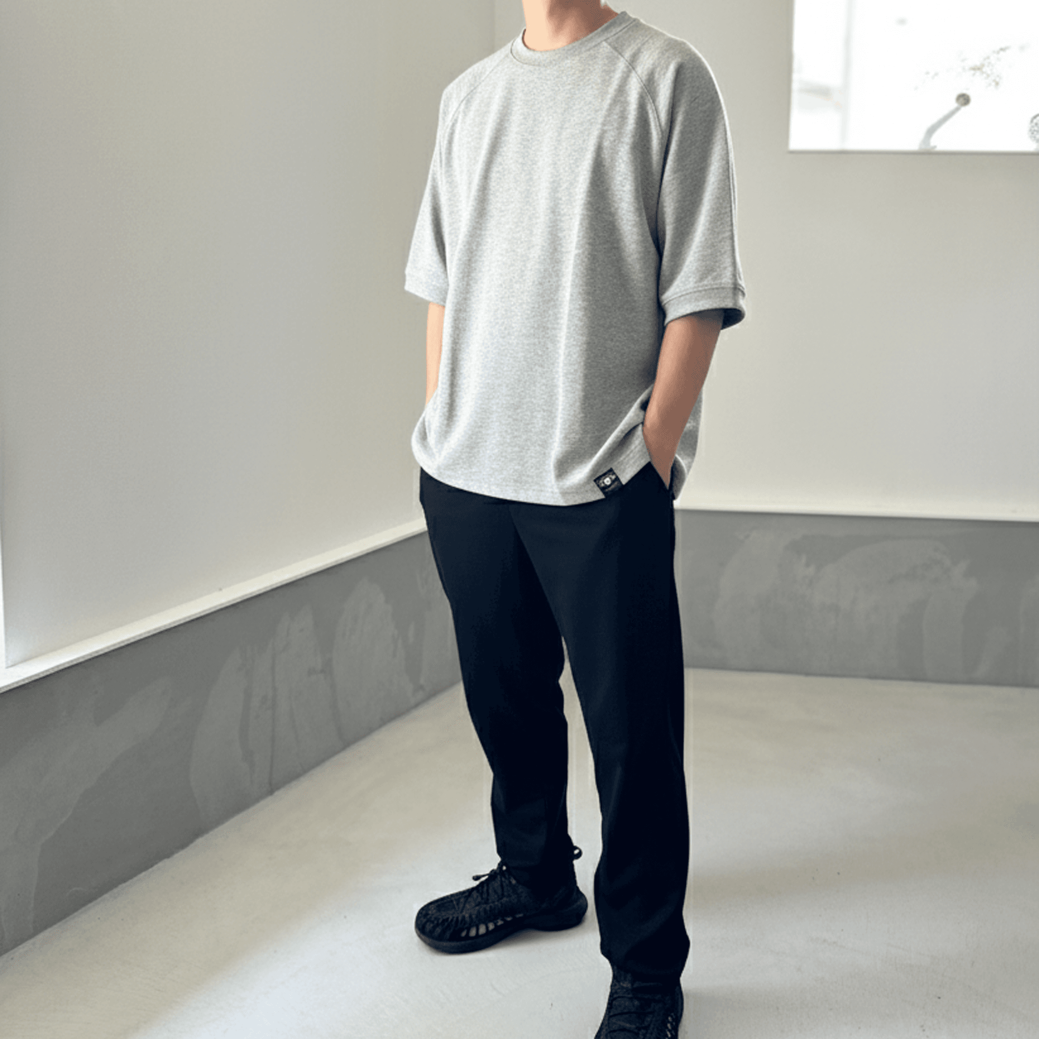 『2025秋♪新作』【ユニセックス】サイドスリット ガゼット付 ラグランスリーブ ビッグシルエットTシャツ【グレー】 | 5枚目