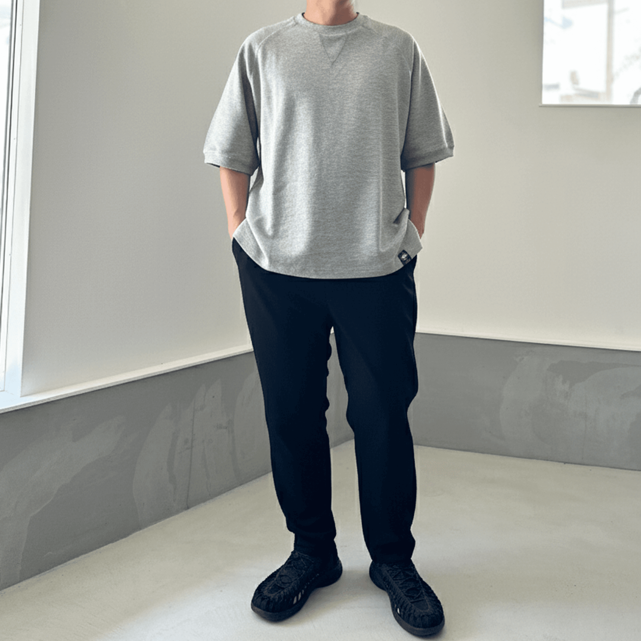 『2025秋♪新作』【ユニセックス】サイドスリット ガゼット付 ラグランスリーブ ビッグシルエットTシャツ【ホワイト】 | 16枚目